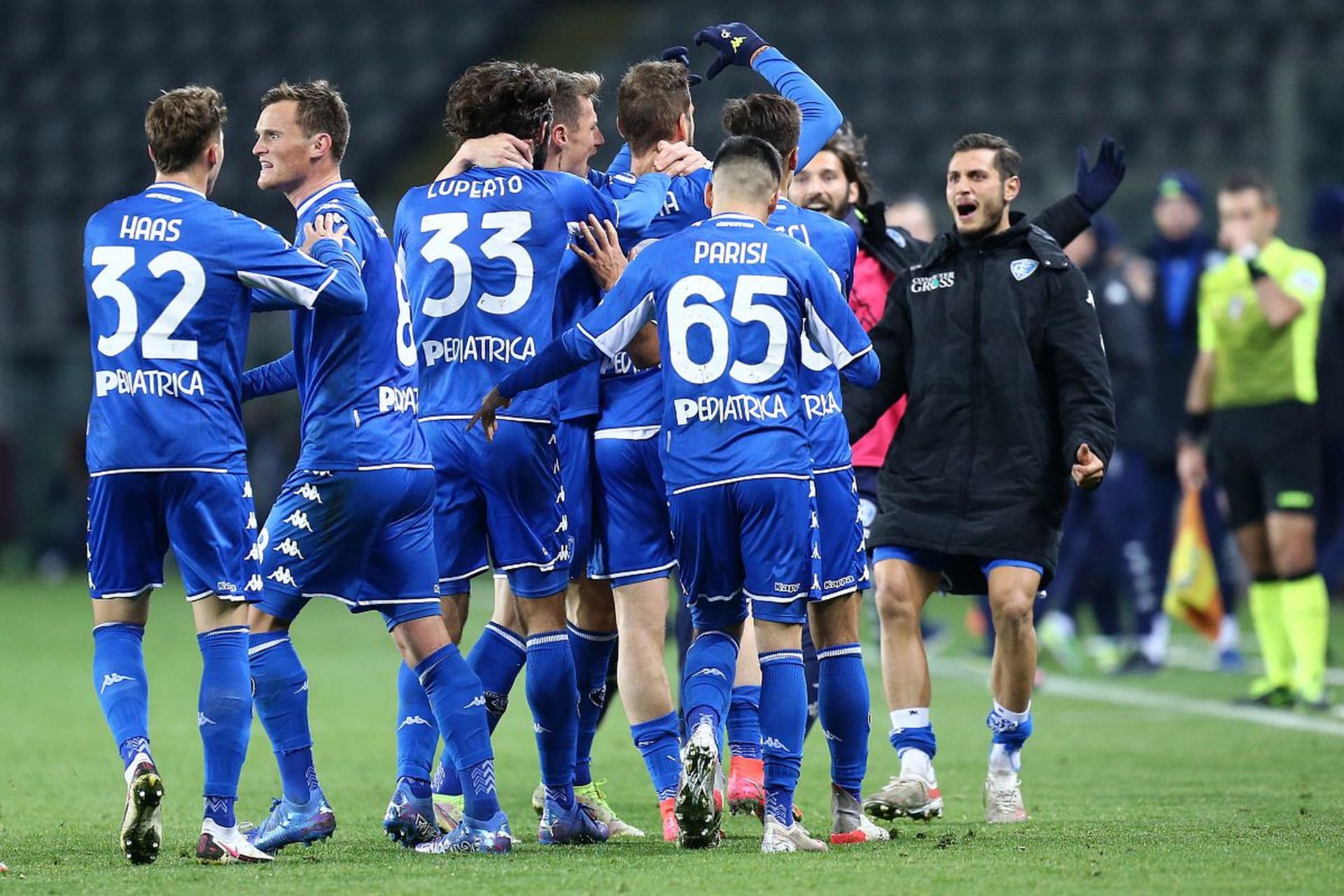 加強中後場 加強中後場