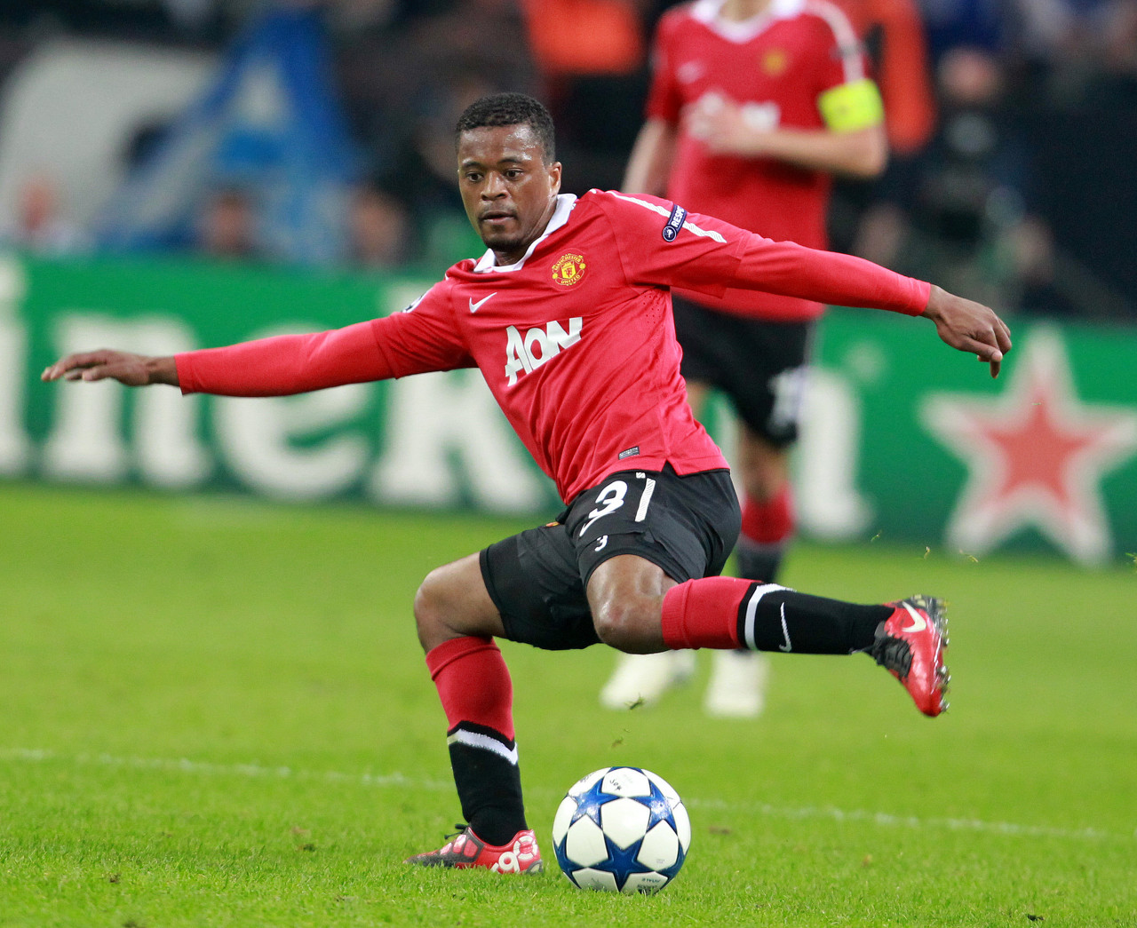 备受期待 备受期待