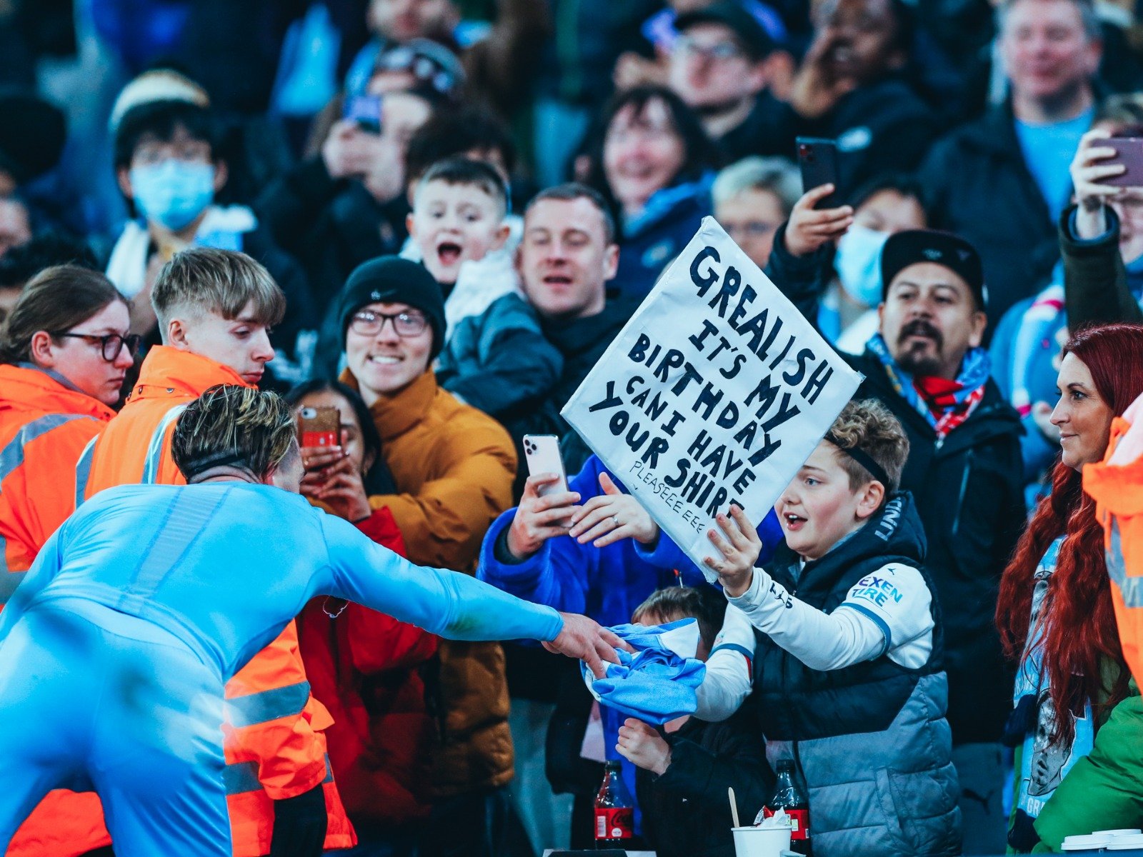 字母哥的签 字母哥的签